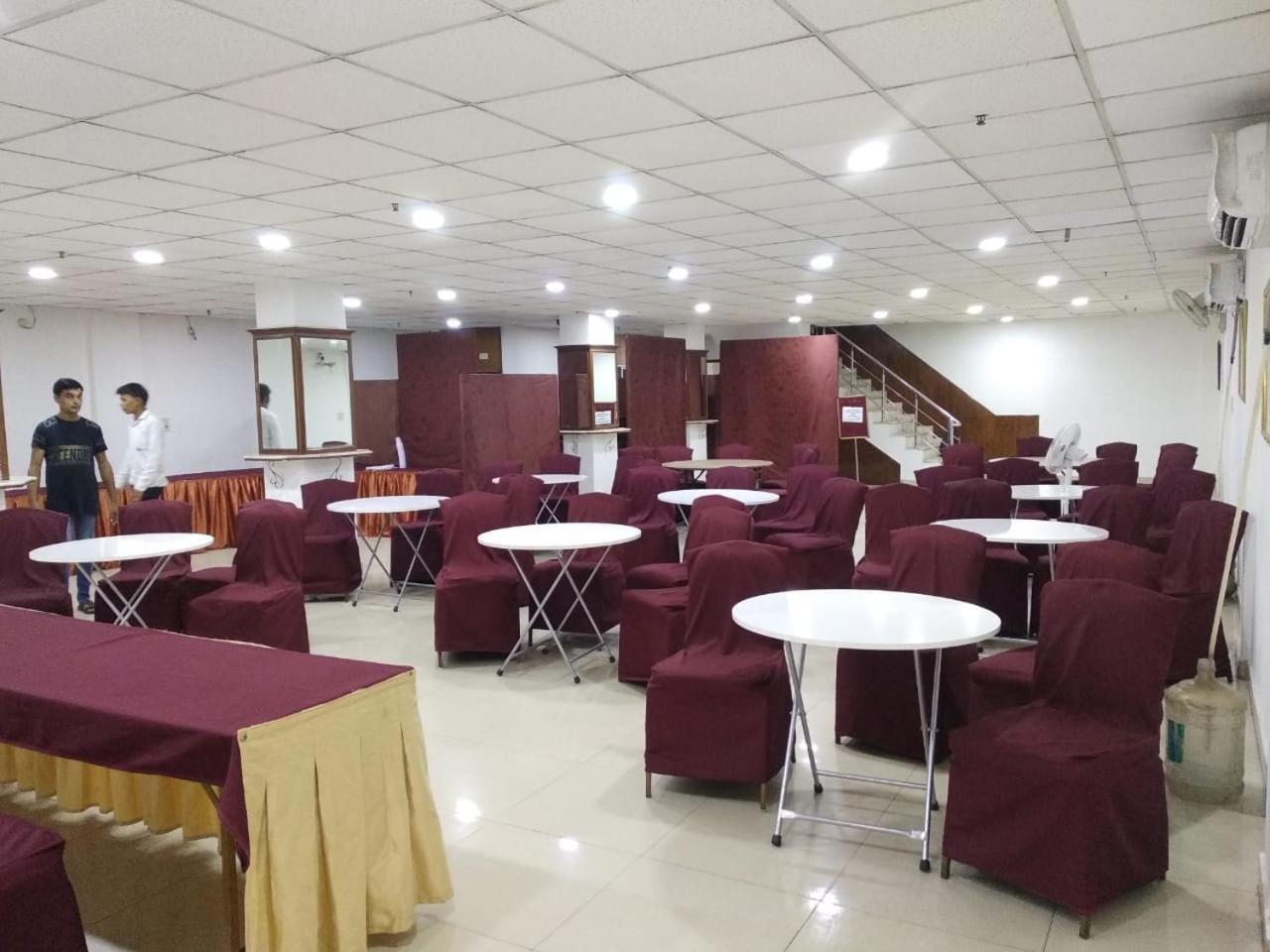 Hotel Tjs Grand Delhi  Luaran gambar